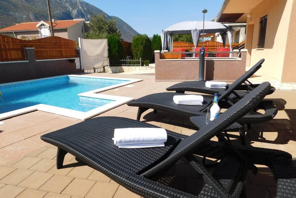 Holiday Home Jass Near Makarska Zagvozd Экстерьер фото